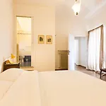 Casa de hóspedes En La Corte 3*