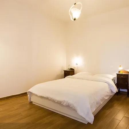 En La Corte Гостевой дом 3*