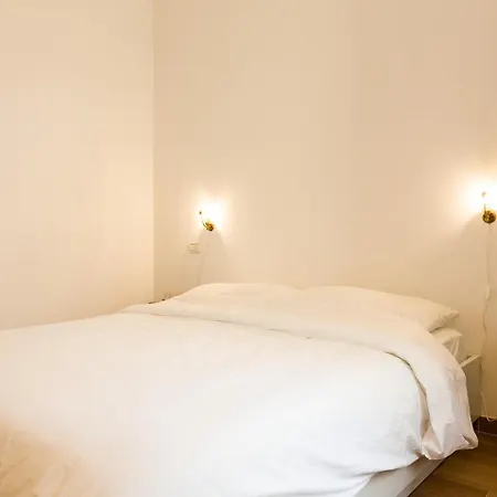 En La Corte 3* Ассизи